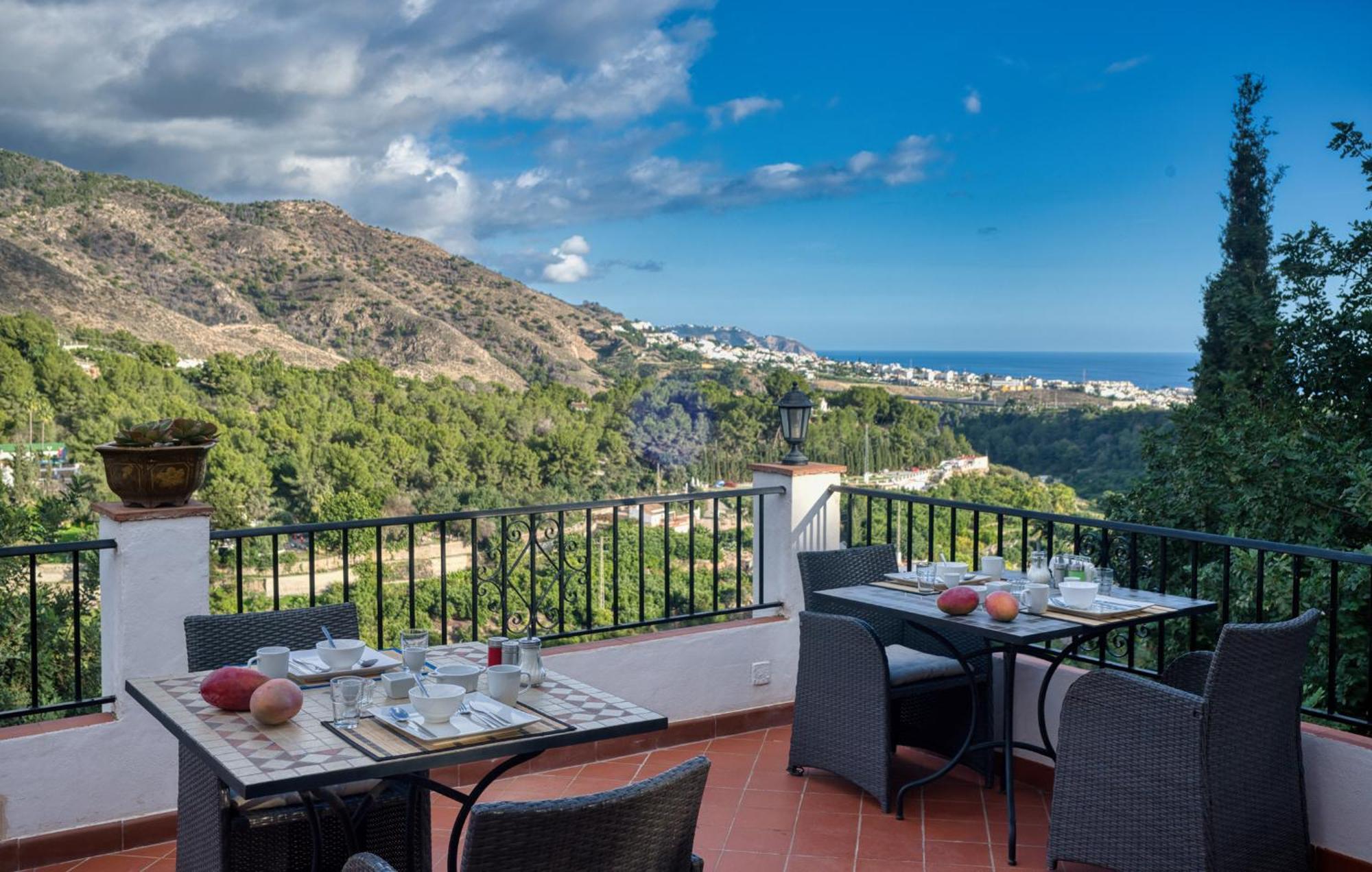 Villa Morera Bed & Breakfast Frigiliana Exterior foto