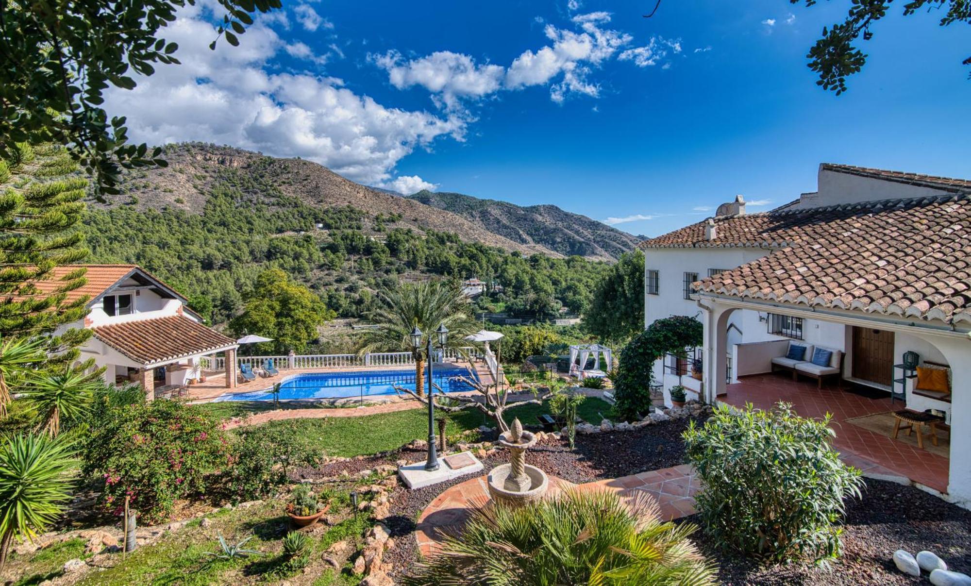 Villa Morera Bed & Breakfast Frigiliana Exterior foto